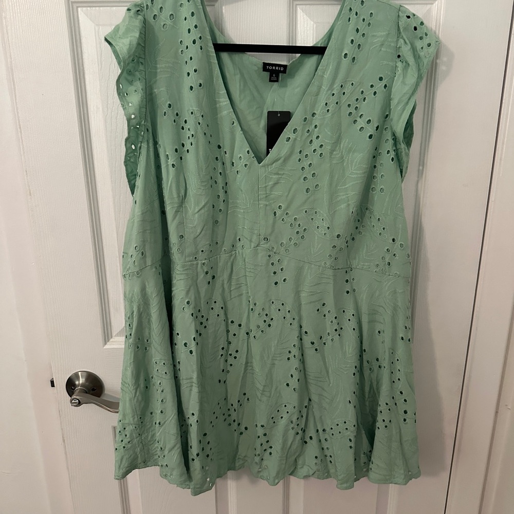 Torrid Mint Green Eyelet Blouse